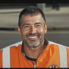 Klaus Hoffmann, Feuerwehrmann im Ruhestand